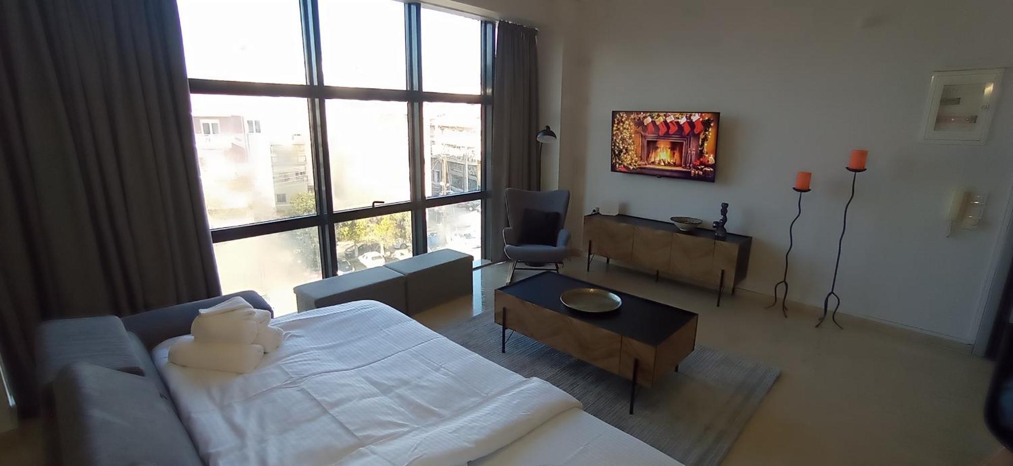 Bed & Business Apartment Drama Exterior photo